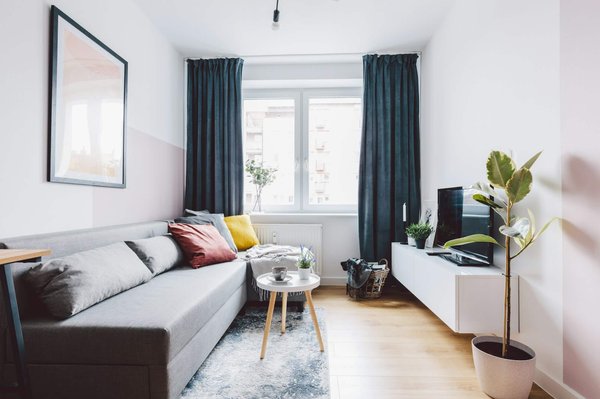 Rideaux chics pour salon : comment les intégrer dans la pièce ?