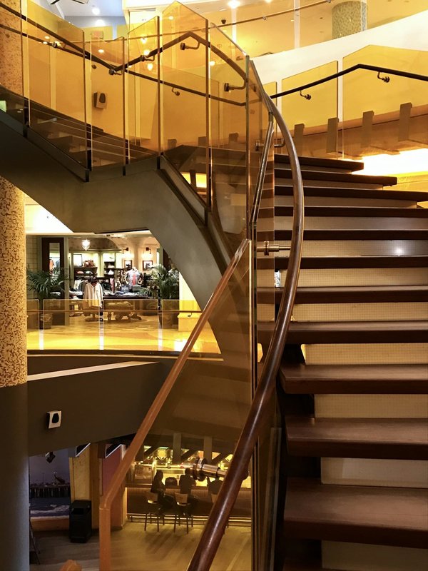 Gamme innovante de profil pour garde-corps verre